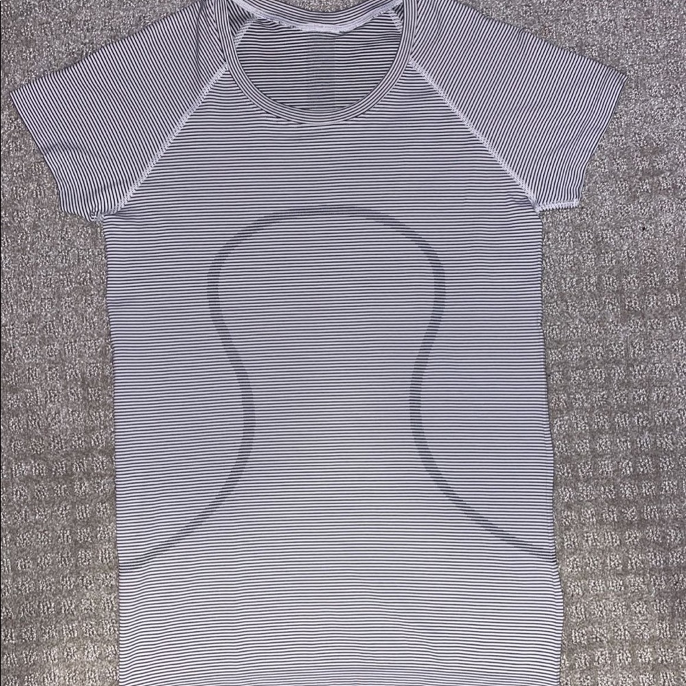 Lululemon swiftly tech🤍🖤